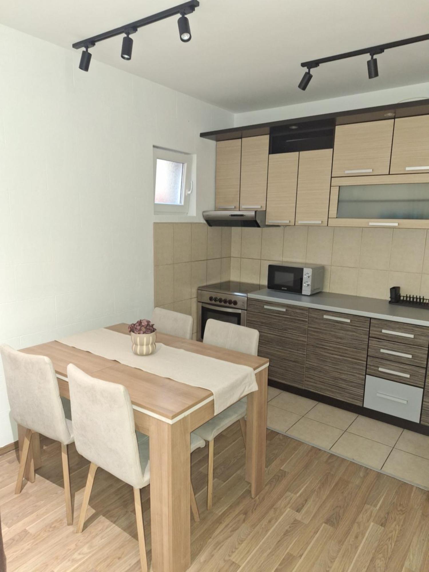 Matino Apartments 2 Valjevo Buitenkant foto
